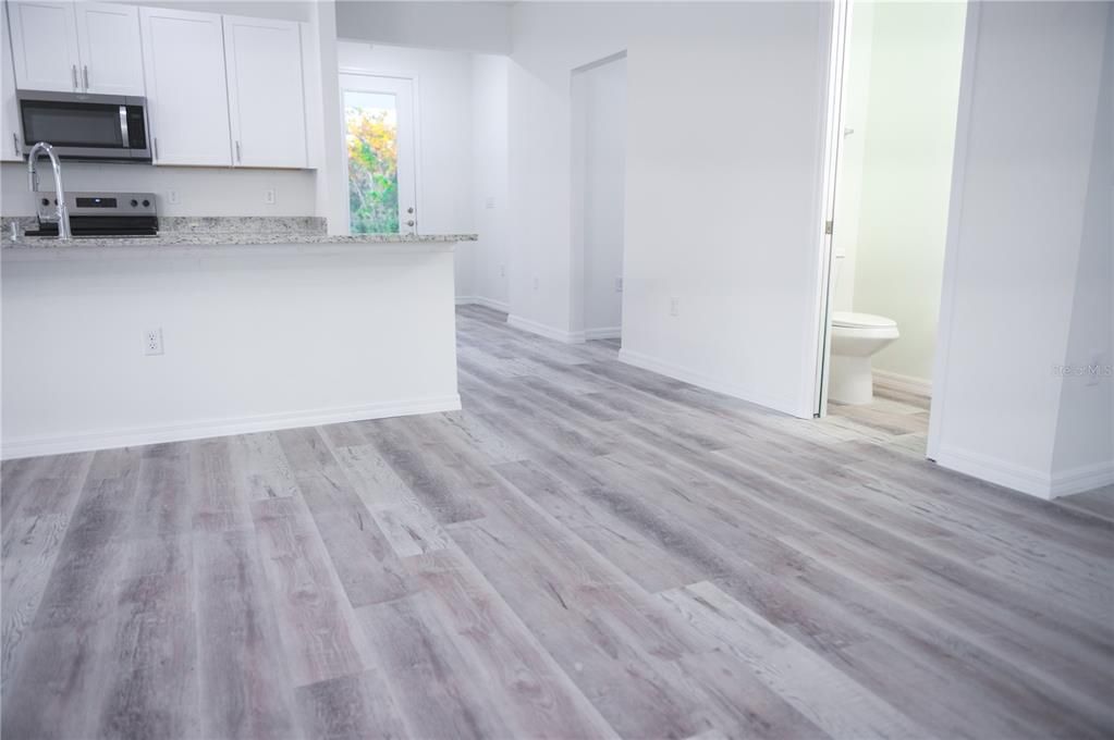 В аренду: $1,850 (3 спален, 2 ванн, 200 Квадратных фут)