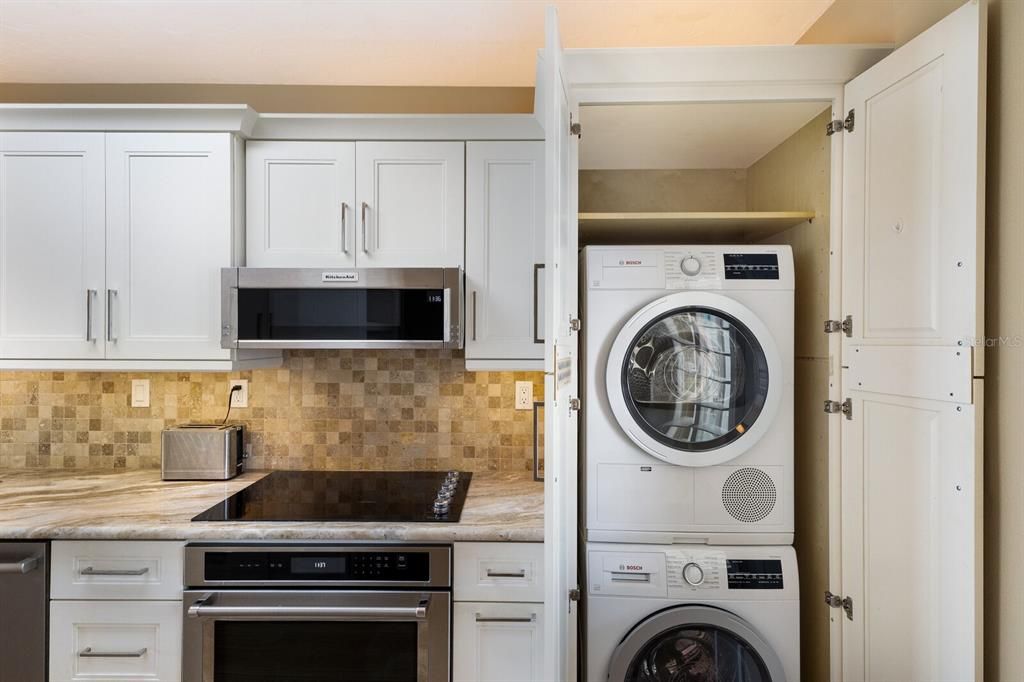 待售: $749,000 (1 贝兹, 1 浴室, 832 平方英尺)