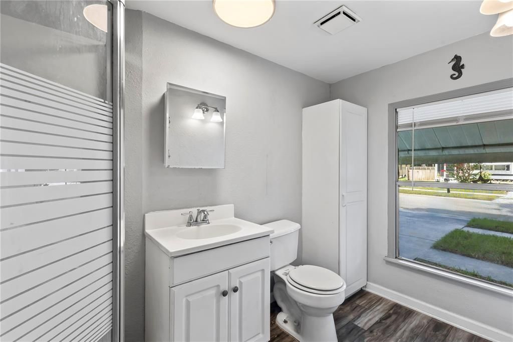 For Sale: $140,000 (3 beds, 2 baths, 1122 Square Feet)