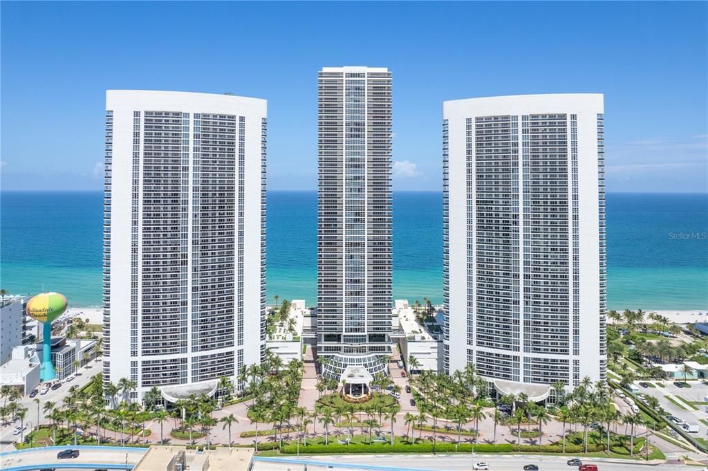 Vendido Recientemente: $1,895,000 (3 camas, 3 baños, 2078 Pies cuadrados)