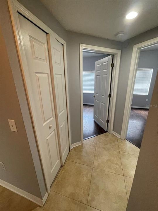 Под контрактом: $175,000 (3 спален, 2 ванн, 1151 Квадратных фут)