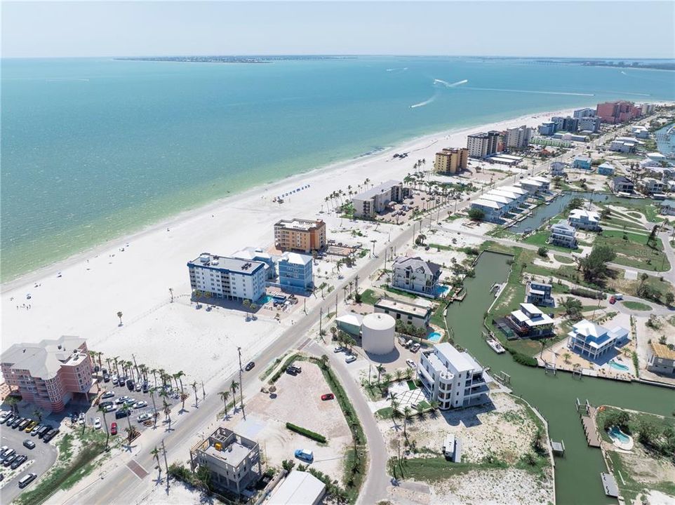 На продажу: $28,350,000 (0 спален, 0 ванн, 0 Квадратных фут)