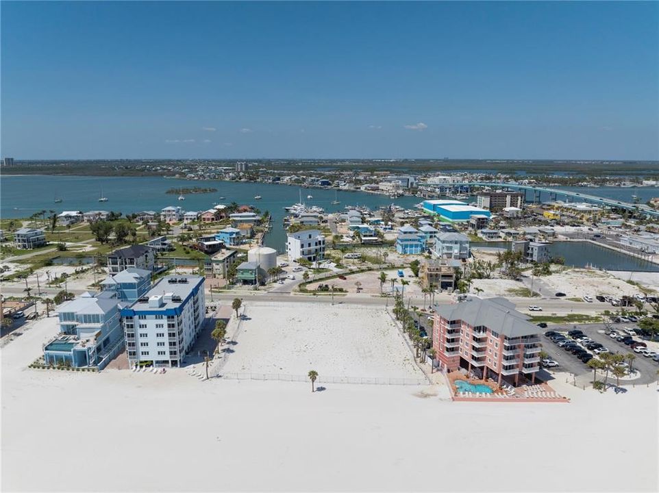 На продажу: $28,350,000 (0 спален, 0 ванн, 0 Квадратных фут)