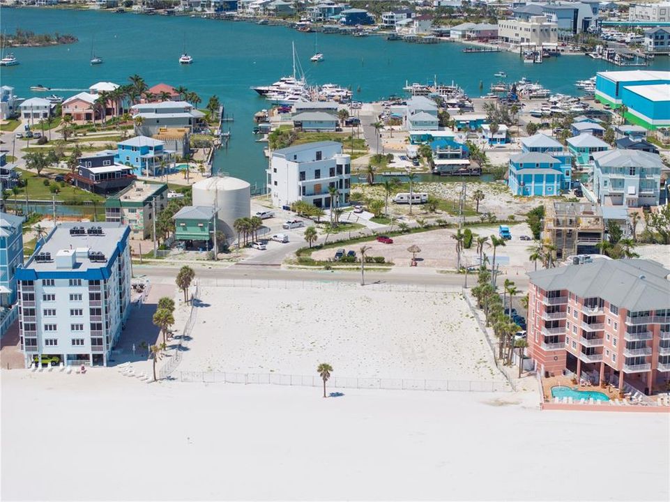 На продажу: $28,350,000 (0 спален, 0 ванн, 0 Квадратных фут)