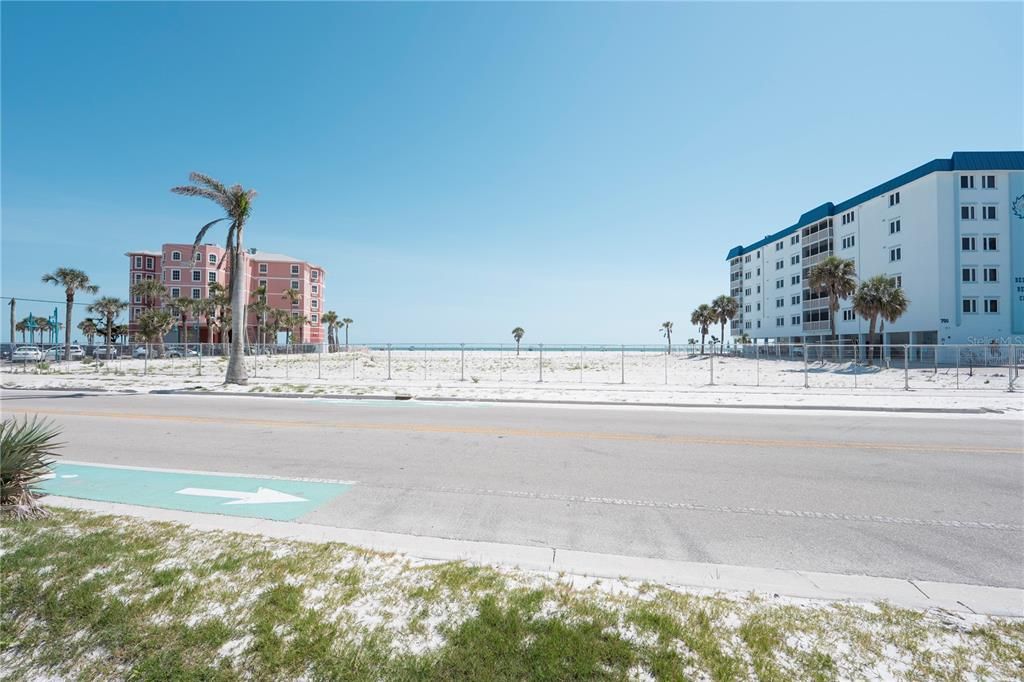 На продажу: $28,350,000 (0 спален, 0 ванн, 0 Квадратных фут)