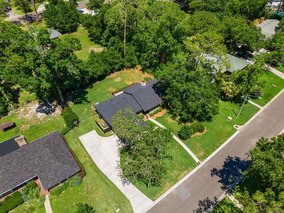 Active With Contract: $440,000 (4 beds, 2 baths, 2252 Square Feet)