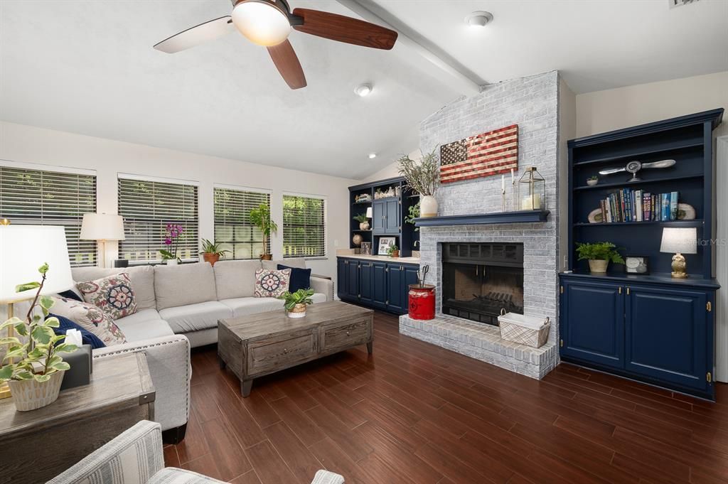 Active With Contract: $440,000 (4 beds, 2 baths, 2252 Square Feet)