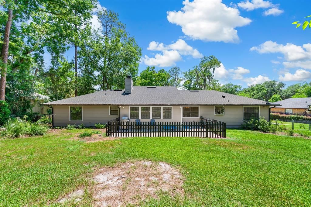 Active With Contract: $440,000 (4 beds, 2 baths, 2252 Square Feet)