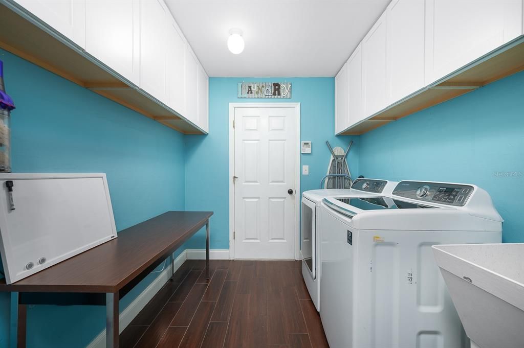 Active With Contract: $440,000 (4 beds, 2 baths, 2252 Square Feet)