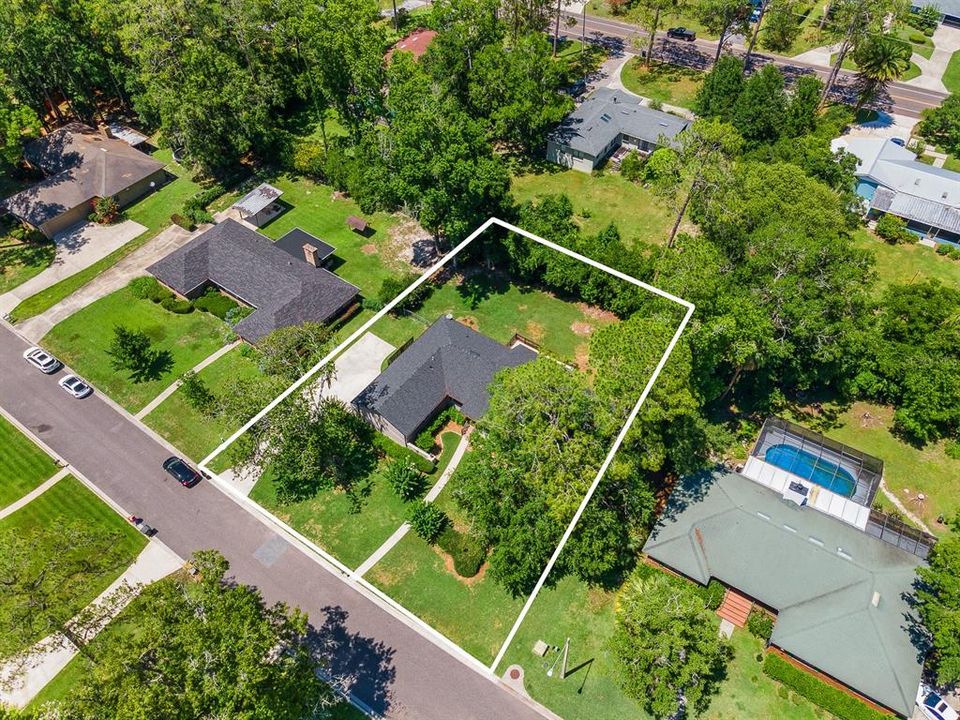 Active With Contract: $440,000 (4 beds, 2 baths, 2252 Square Feet)