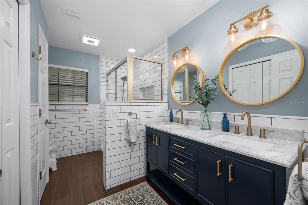 Active With Contract: $440,000 (4 beds, 2 baths, 2252 Square Feet)