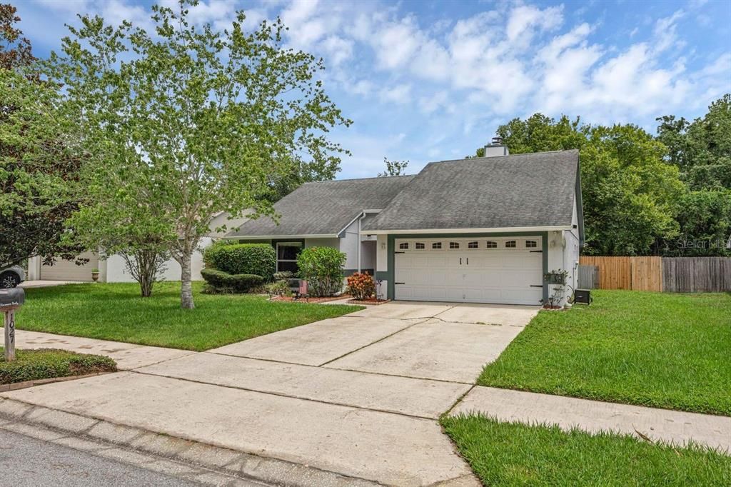 最近售出: $379,999 (3 贝兹, 2 浴室, 1319 平方英尺)