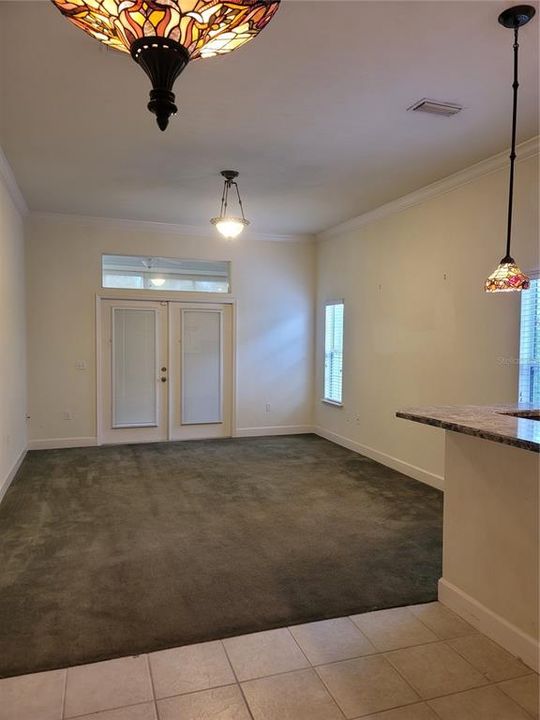 For Sale: $258,500 (3 beds, 2 baths, 1279 Square Feet)