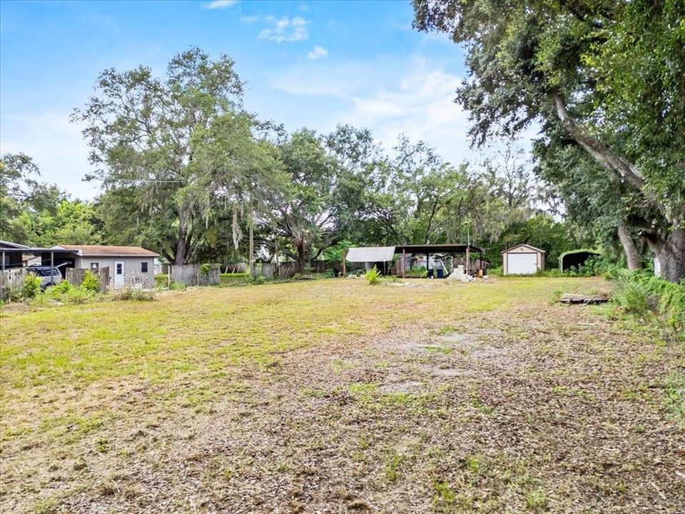 待售: $110,000 (0.45 acres)