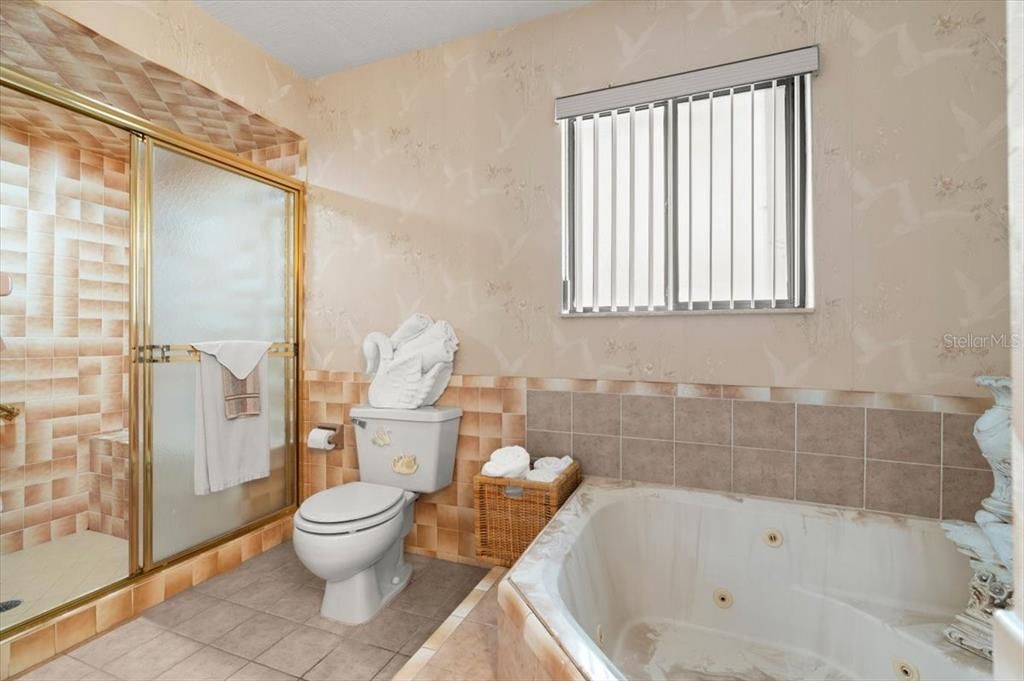 待售: $749,000 (3 贝兹, 2 浴室, 1812 平方英尺)