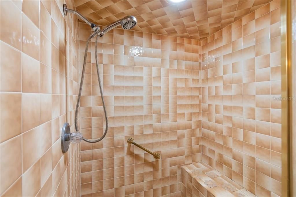 待售: $749,000 (3 贝兹, 2 浴室, 1812 平方英尺)