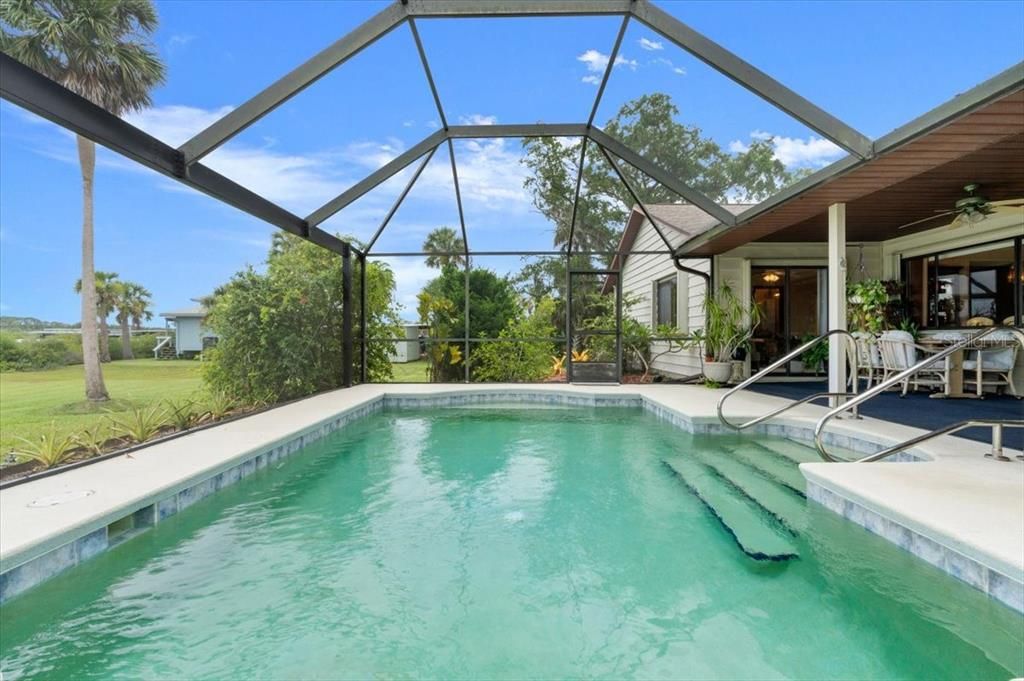 待售: $749,000 (3 贝兹, 2 浴室, 1812 平方英尺)