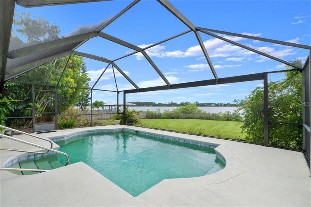 待售: $749,000 (3 贝兹, 2 浴室, 1812 平方英尺)