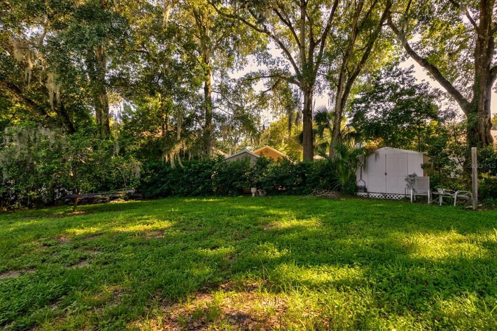 For Rent: $2,800 (2 beds, 1 baths, 984 Square Feet)