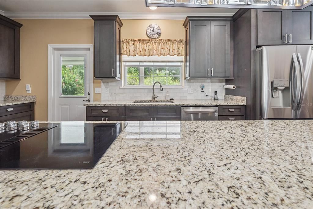 待售: $649,000 (4 贝兹, 3 浴室, 3312 平方英尺)