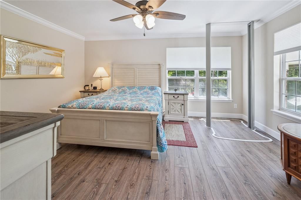 待售: $649,000 (4 贝兹, 3 浴室, 3312 平方英尺)