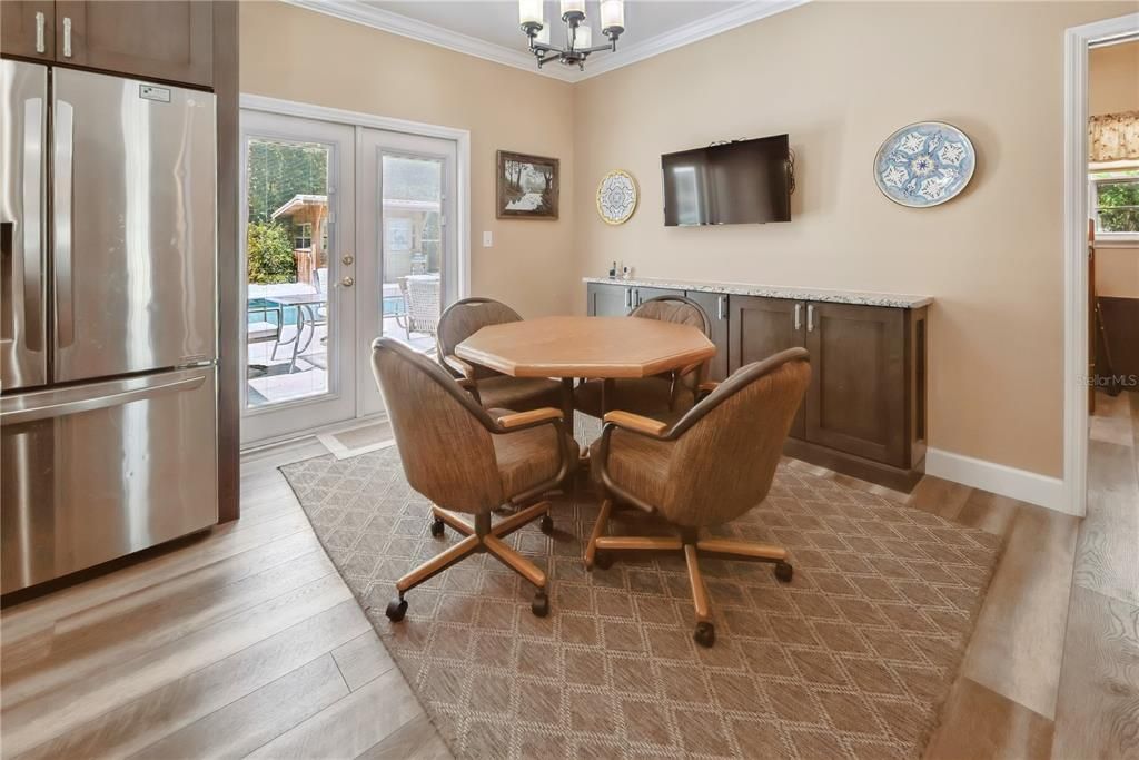 待售: $649,000 (4 贝兹, 3 浴室, 3312 平方英尺)