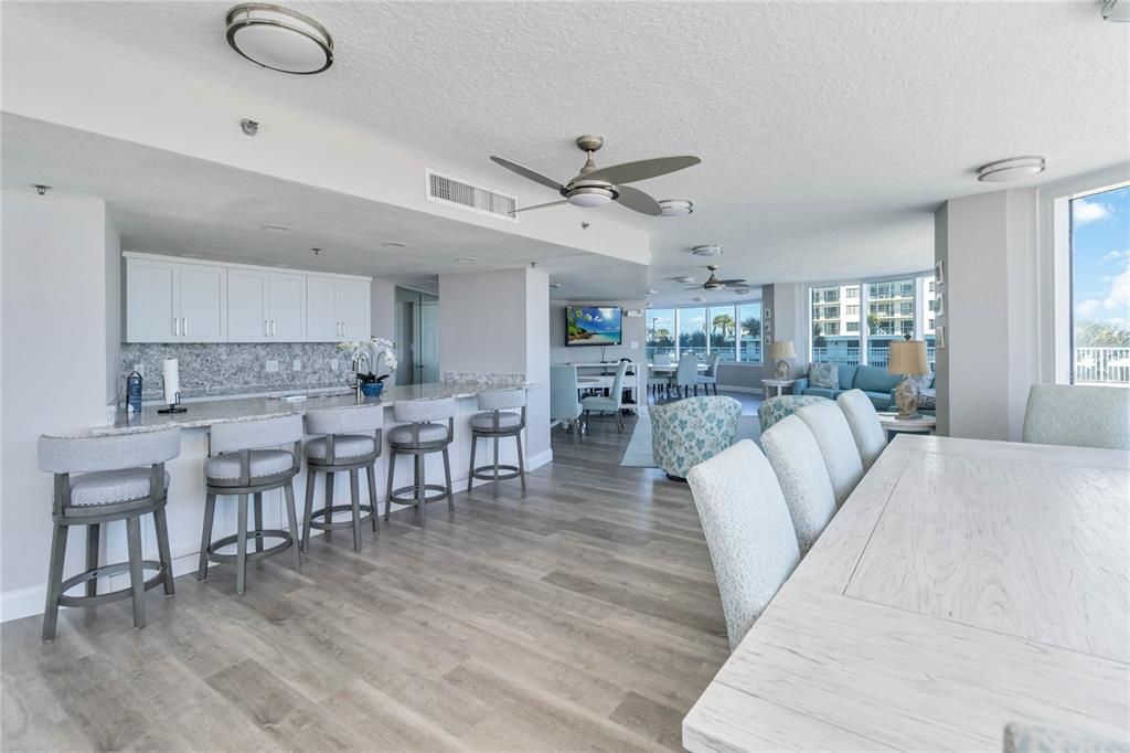 待售: $470,000 (2 贝兹, 2 浴室, 1275 平方英尺)