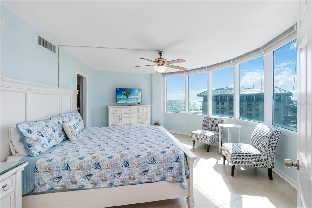 待售: $470,000 (2 贝兹, 2 浴室, 1275 平方英尺)