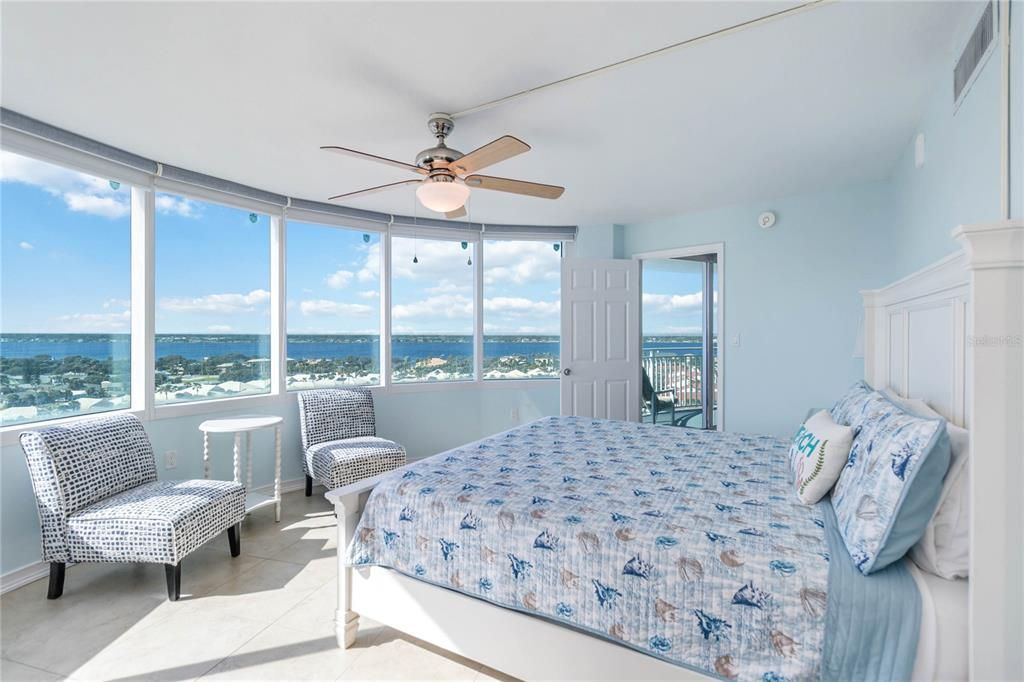 待售: $470,000 (2 贝兹, 2 浴室, 1275 平方英尺)