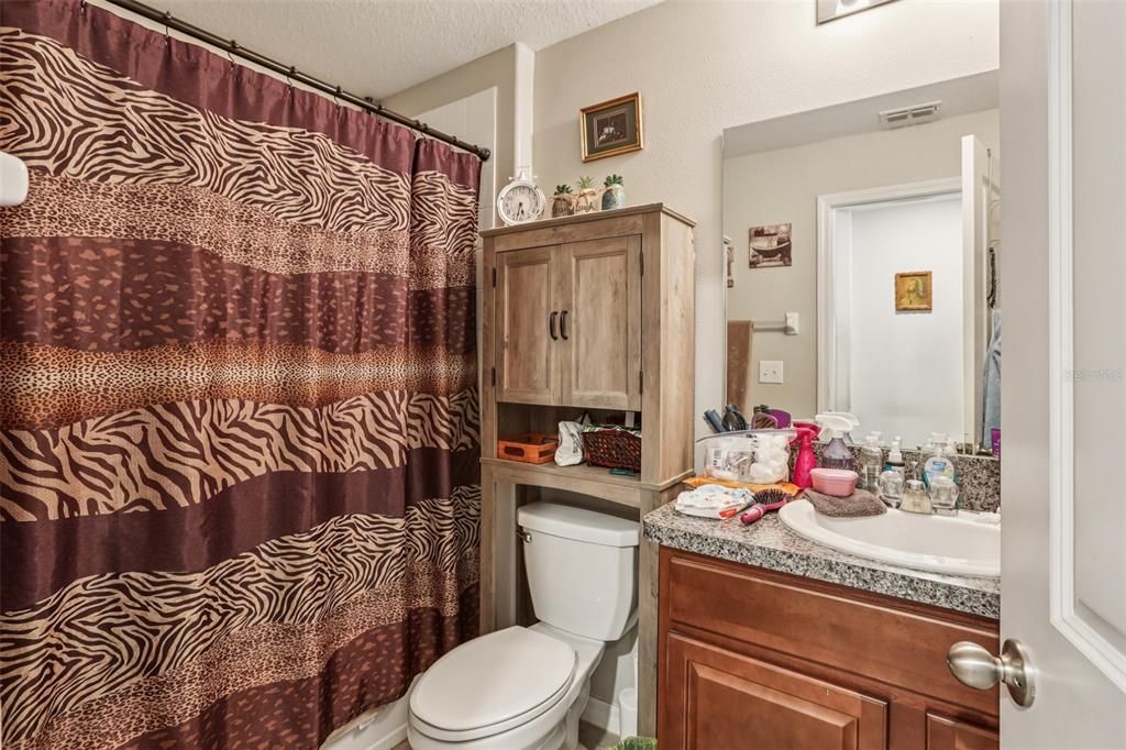 For Sale: $289,900 (3 beds, 2 baths, 1451 Square Feet)