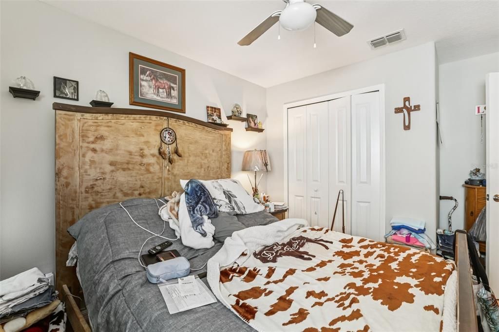 For Sale: $289,900 (3 beds, 2 baths, 1451 Square Feet)