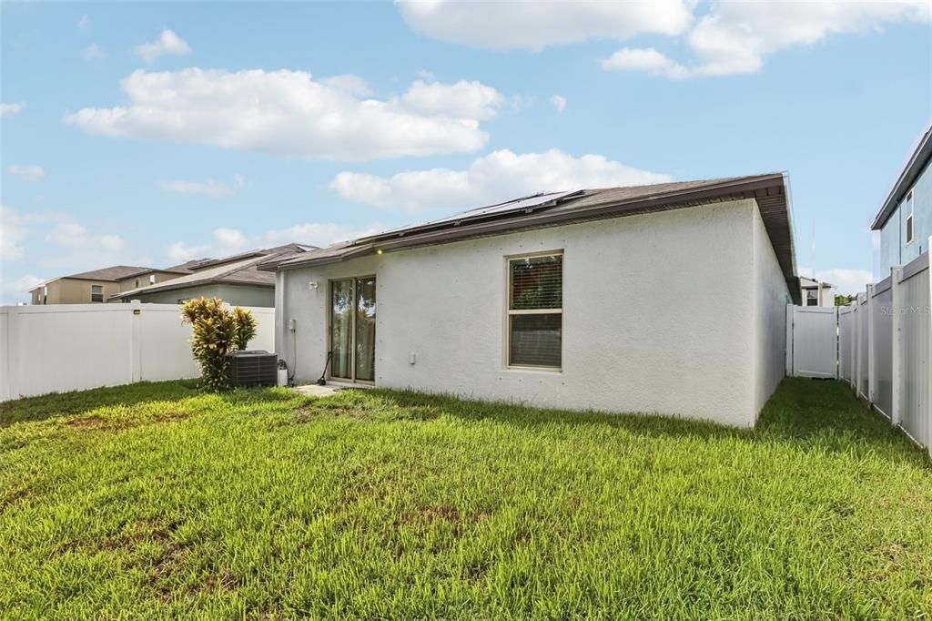 For Sale: $289,900 (3 beds, 2 baths, 1451 Square Feet)