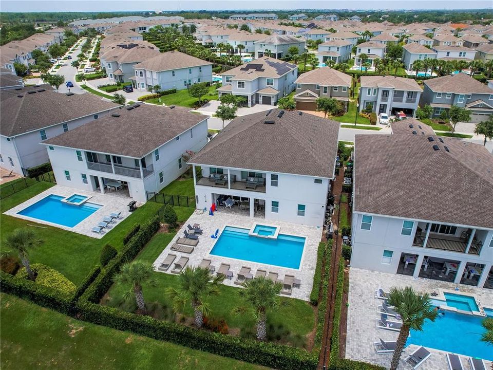 Active With Contract: $1,249,999 (11 beds, 10 baths, 5496 Square Feet)