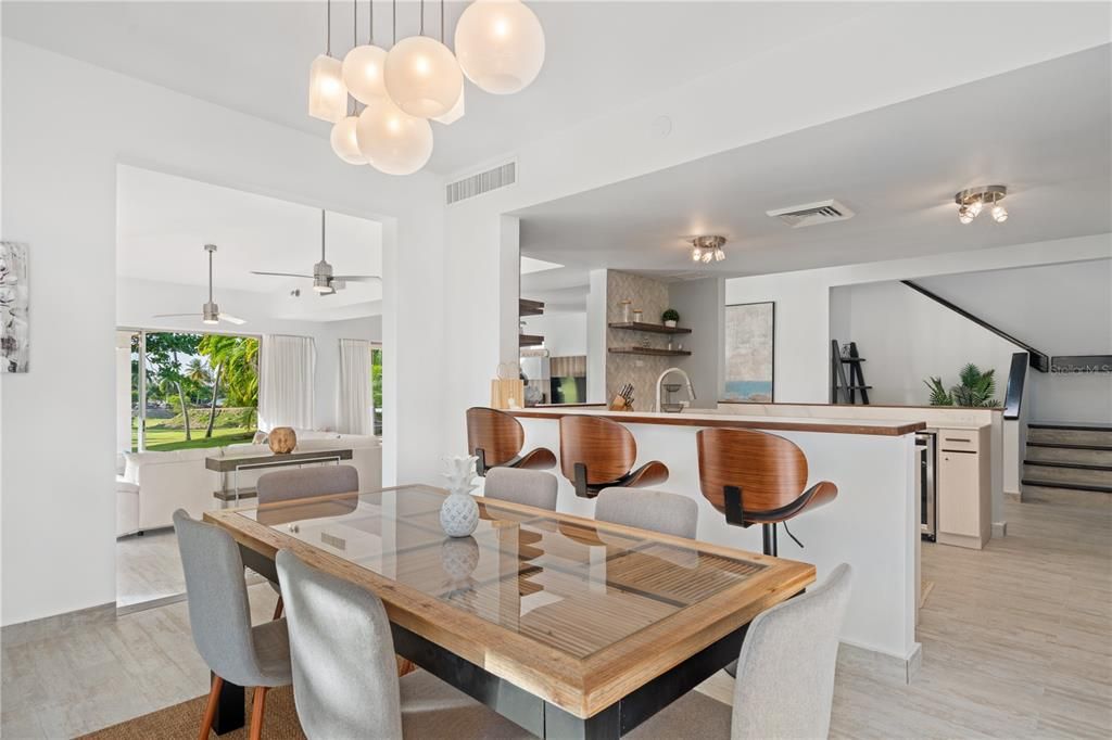 En Renta: $14,000 (3 camas, 4 baños, 3400 Pies cuadrados)