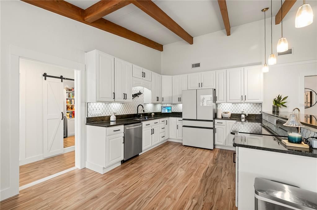 Active With Contract: $405,000 (4 beds, 3 baths, 2312 Square Feet)