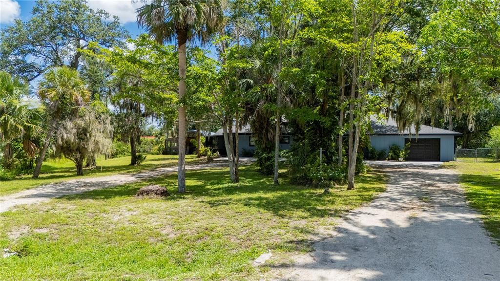 Active With Contract: $405,000 (4 beds, 3 baths, 2312 Square Feet)