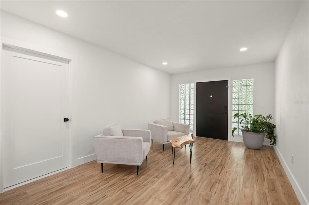 Active With Contract: $405,000 (4 beds, 3 baths, 2312 Square Feet)