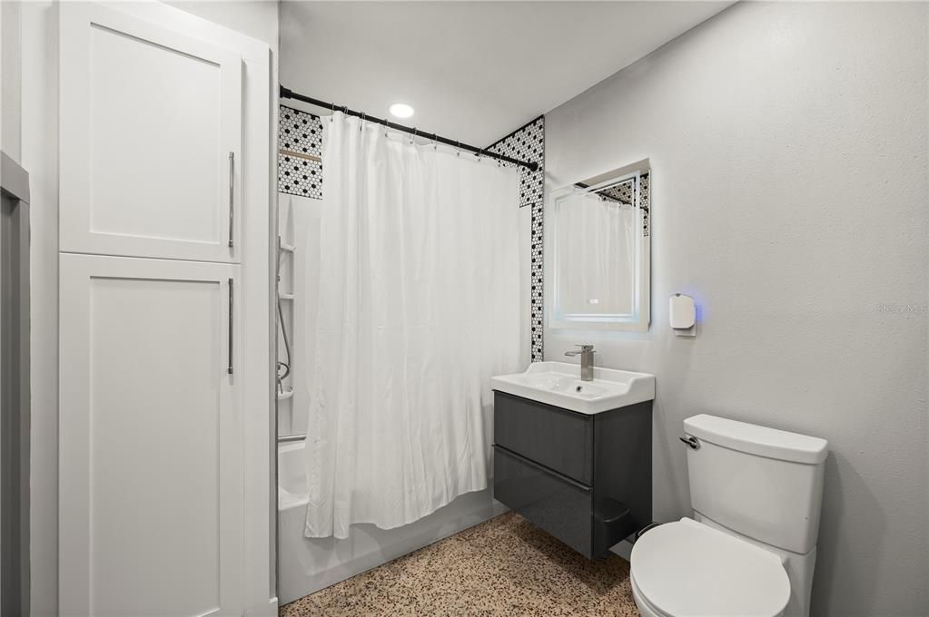 Active With Contract: $405,000 (4 beds, 3 baths, 2312 Square Feet)