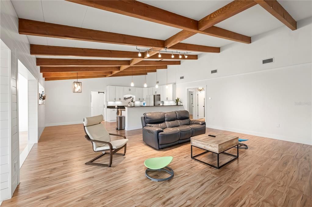 Active With Contract: $405,000 (4 beds, 3 baths, 2312 Square Feet)