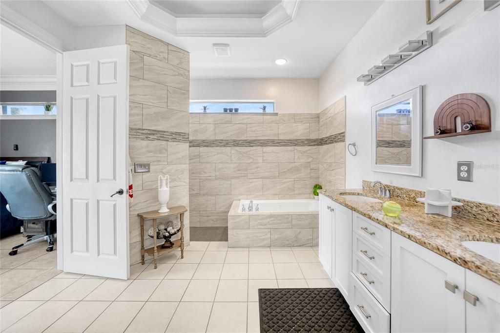 待售: $515,000 (3 贝兹, 2 浴室, 2230 平方英尺)