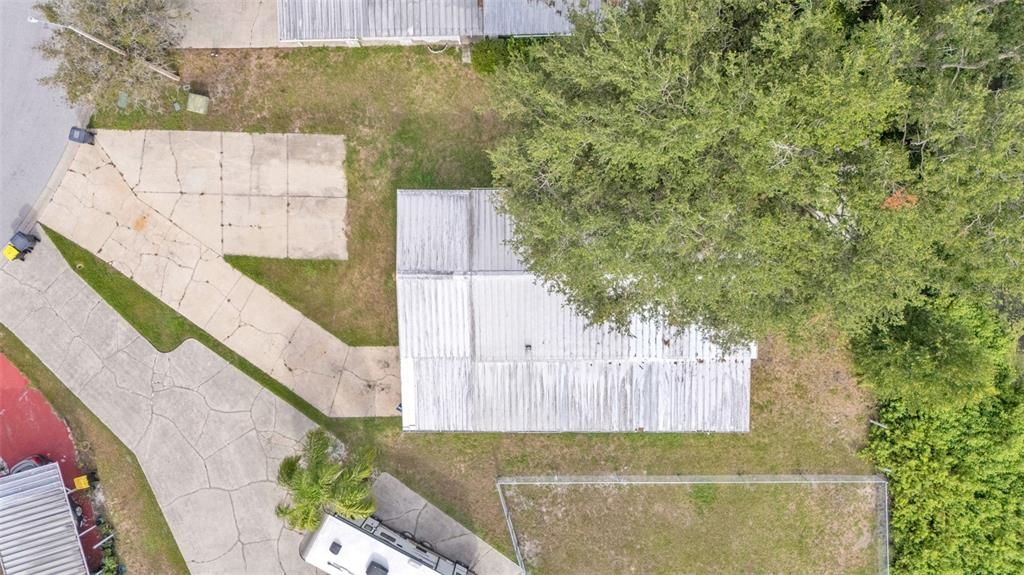 Под контрактом: $115,000 (2 спален, 2 ванн, 960 Квадратных фут)