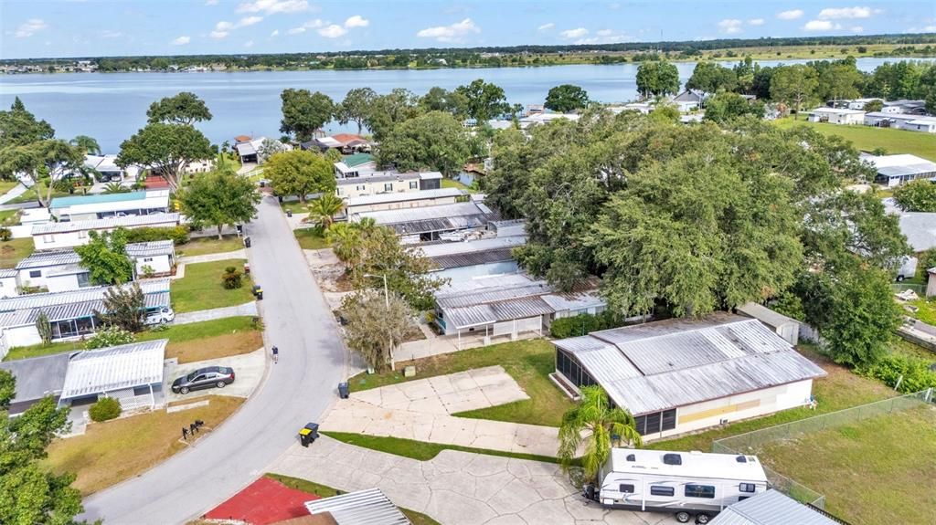 Под контрактом: $115,000 (2 спален, 2 ванн, 960 Квадратных фут)