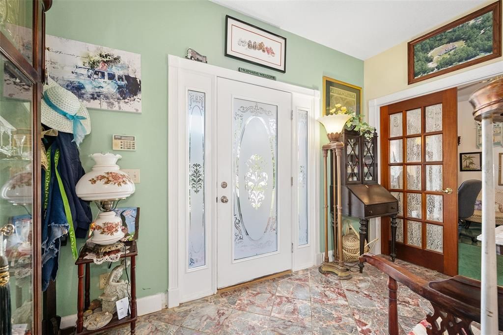 待售: $750,000 (6 贝兹, 4 浴室, 4436 平方英尺)