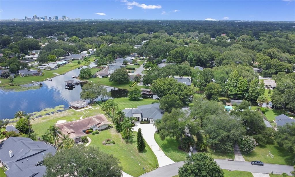 合同活跃: $2,000,000 (4 贝兹, 4 浴室, 3640 平方英尺)