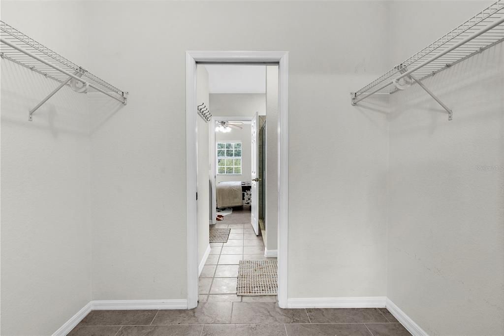 待售: $999,900 (3 贝兹, 2 浴室, 2723 平方英尺)