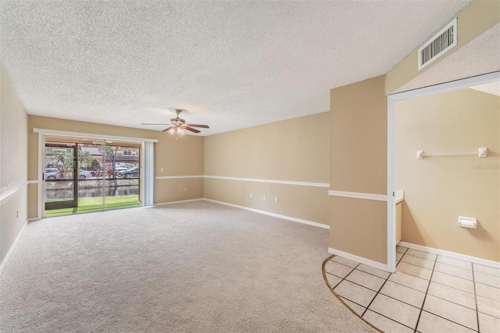 Active With Contract: $235,000 (2 beds, 2 baths, 1475 Square Feet)