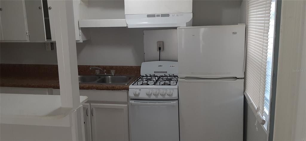 待售: $449,900 (4 贝兹, 0 浴室, 2220 平方英尺)