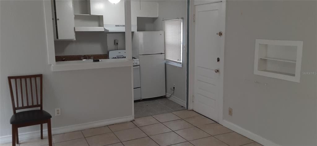 待售: $449,900 (4 贝兹, 0 浴室, 2220 平方英尺)