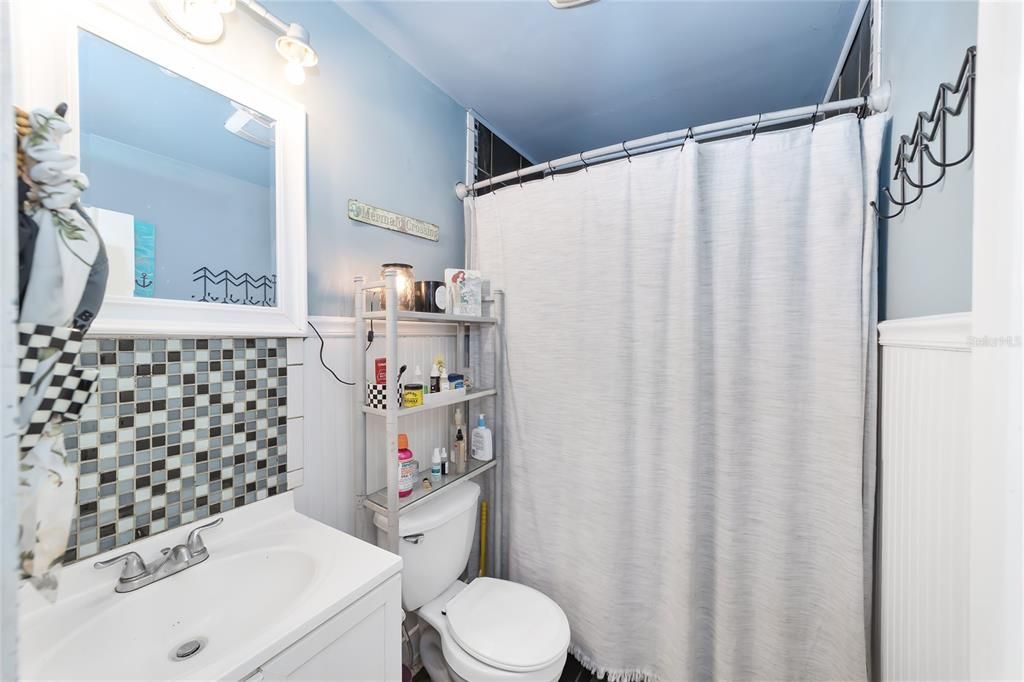 For Sale: $1,965,000 (4 beds, 2 baths, 2866 Square Feet)