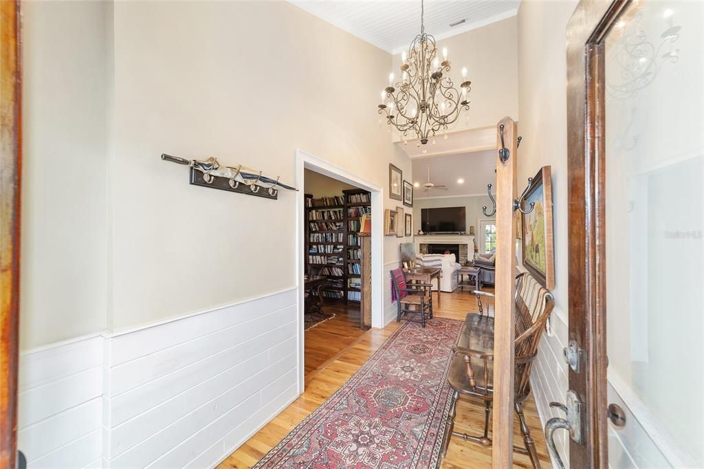 For Sale: $1,965,000 (4 beds, 2 baths, 2866 Square Feet)